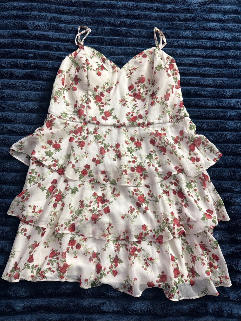 The General Good Women’s Rose Patterned Ruffle Dress, size Large